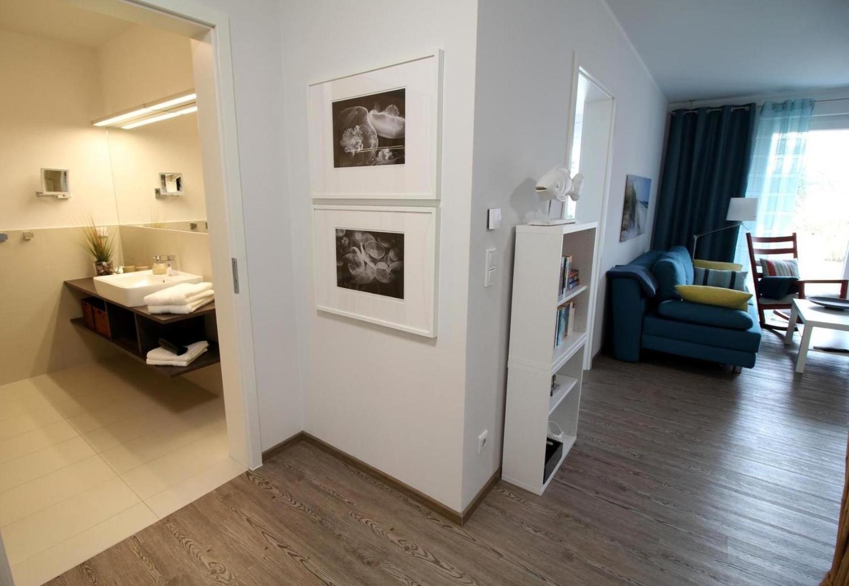 Ferienwohnung Dock 31 Neuhaus  Exterior foto
